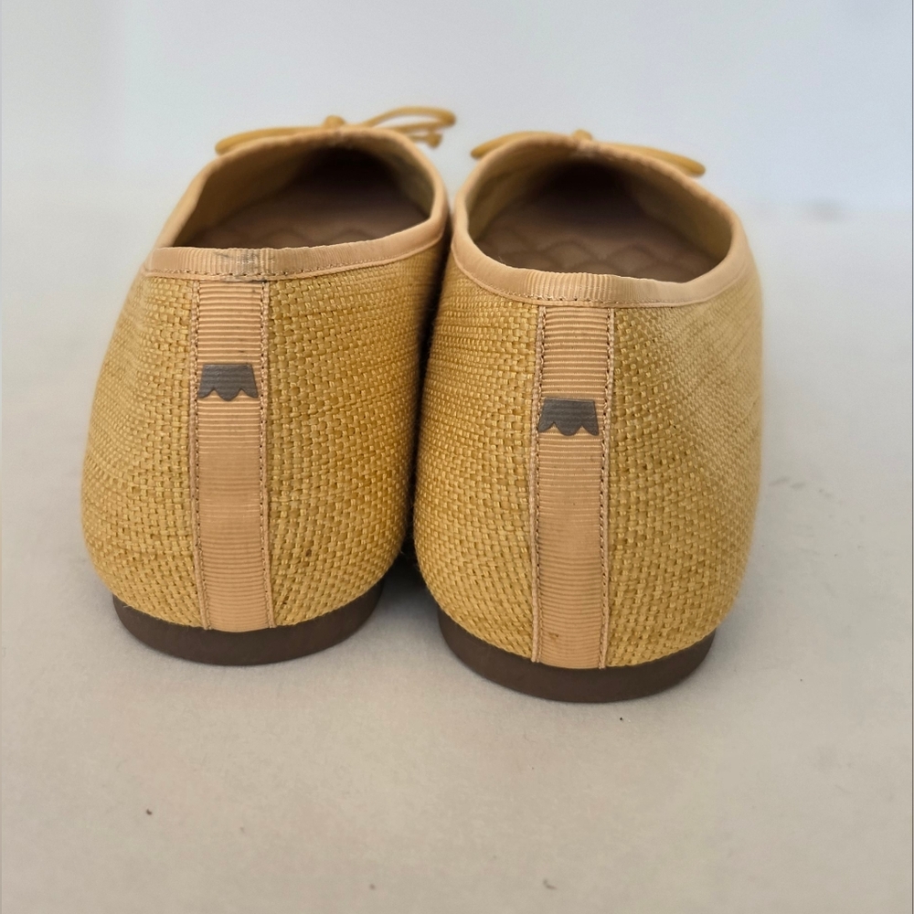 NWOB! Birdies Women's Butter Yellow Raffia Flats with Bow Detail - Picture 7 of 12
